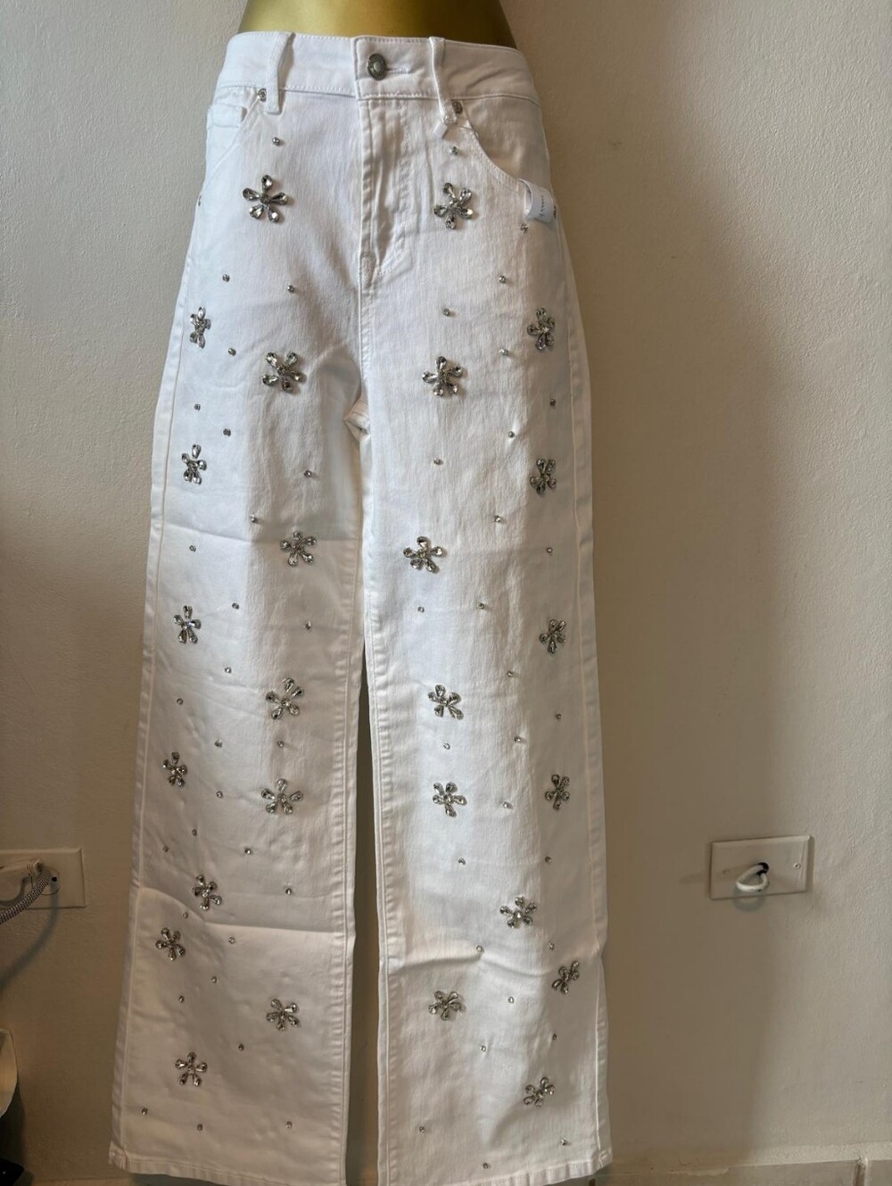 White Embellished Wide-Leg Jeans